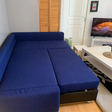 Appartement Centre, Pres Avenue De Verdun, Cosy 2 Pieces , Salon , Separe, Rue Tres Calme A 10 Minutes A Pied De La Grande *