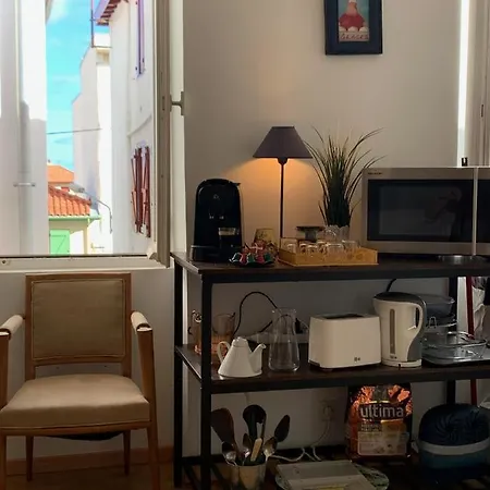 Centre, Pres Avenue De Verdun, Cosy 2 Pieces , Salon , Separe, Rue Tres Calme A 10 Minutes A Pied De La Grande Appartement