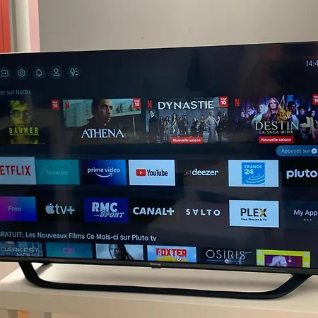 Διαμέρισμα Centre, Pres Avenue De Verdun, Cosy 2 Pieces , Salon , Separe, Rue Tres Calme A 10 Minutes A Pied De La Grande Μπιαρίτζ